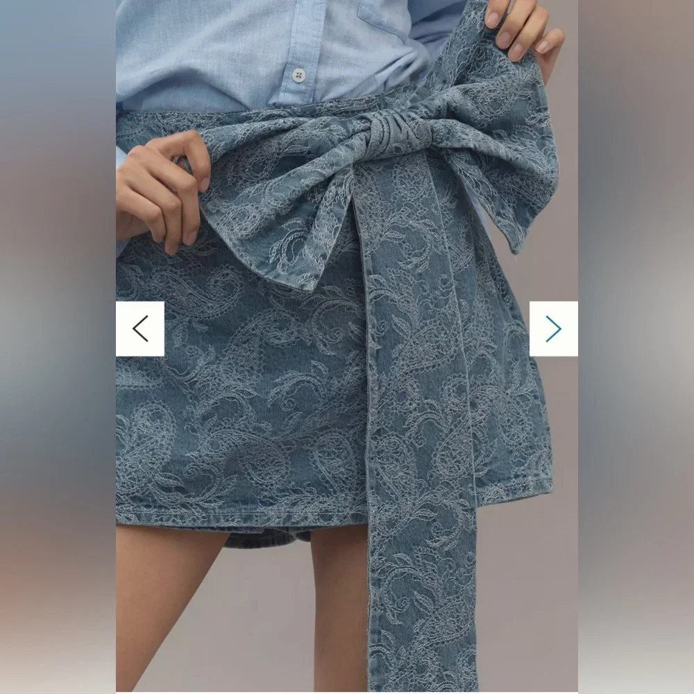 Avec Les Filles Oversized Bow Jacquard Denim Skort. Worn once like new - Picture 2 of 4